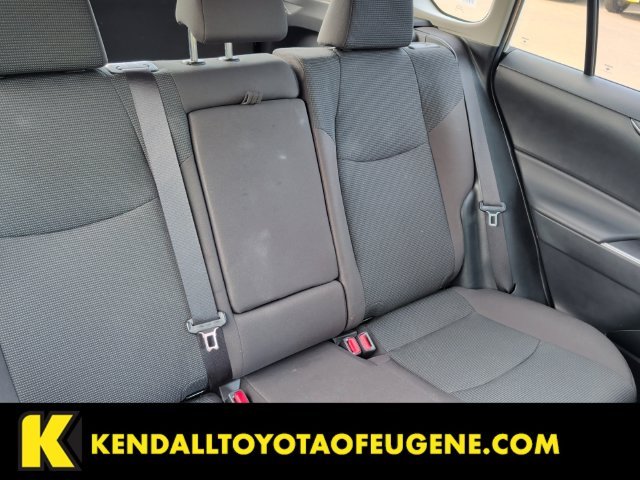 Used 2025 White Toyota LE image 19