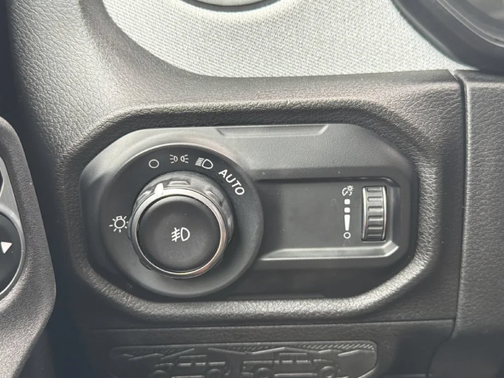 Used 2025 Black Jeep Willys image 23