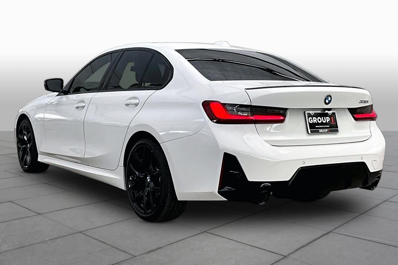 Used 2025 Alpine White BMW 330i image 12