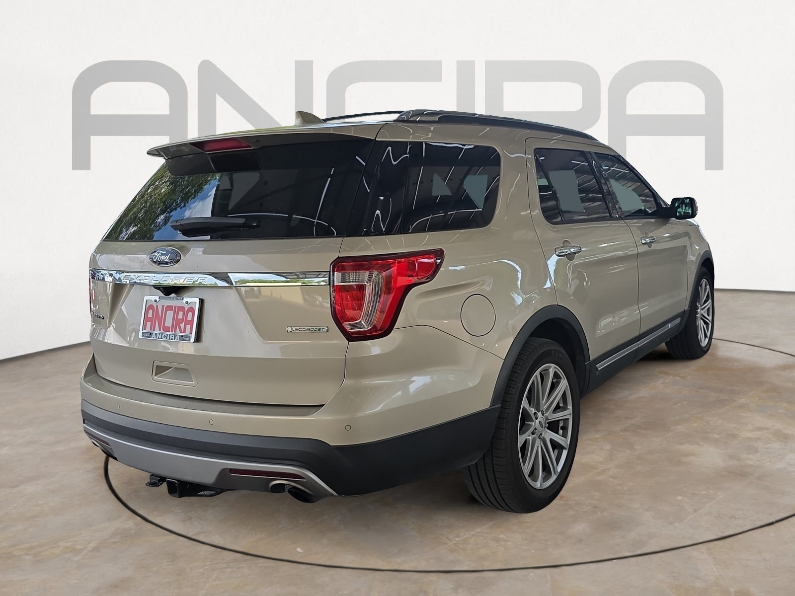 Used 2017 White Gold Metallic Ford Limited image 7