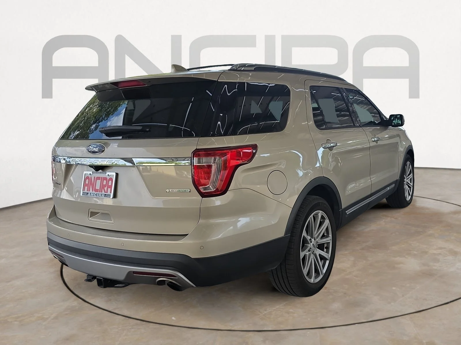 Used 2017 White Gold Metallic Ford Limited image 7