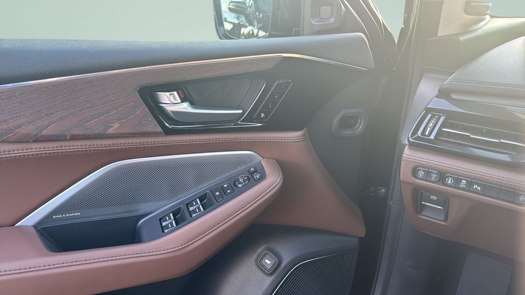 New 2026 Majestic Black Pearl Acura Advance Package image 17