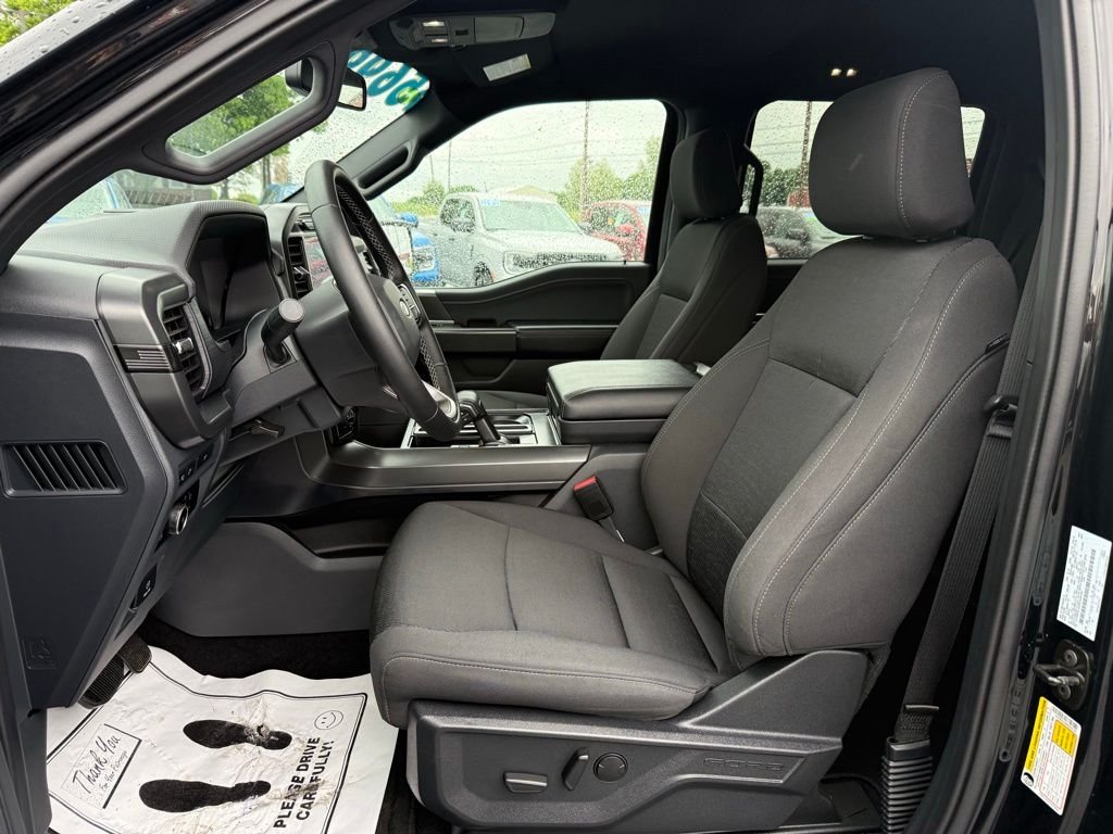 Certified Used 2024 Black Metallic Ford XLT image 12