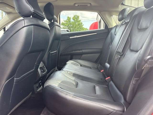 Used 2017 Red Ford Titanium image 14
