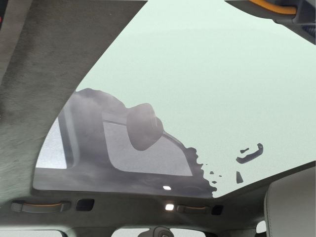 Used 2023 Green Rivian Adventure image 21