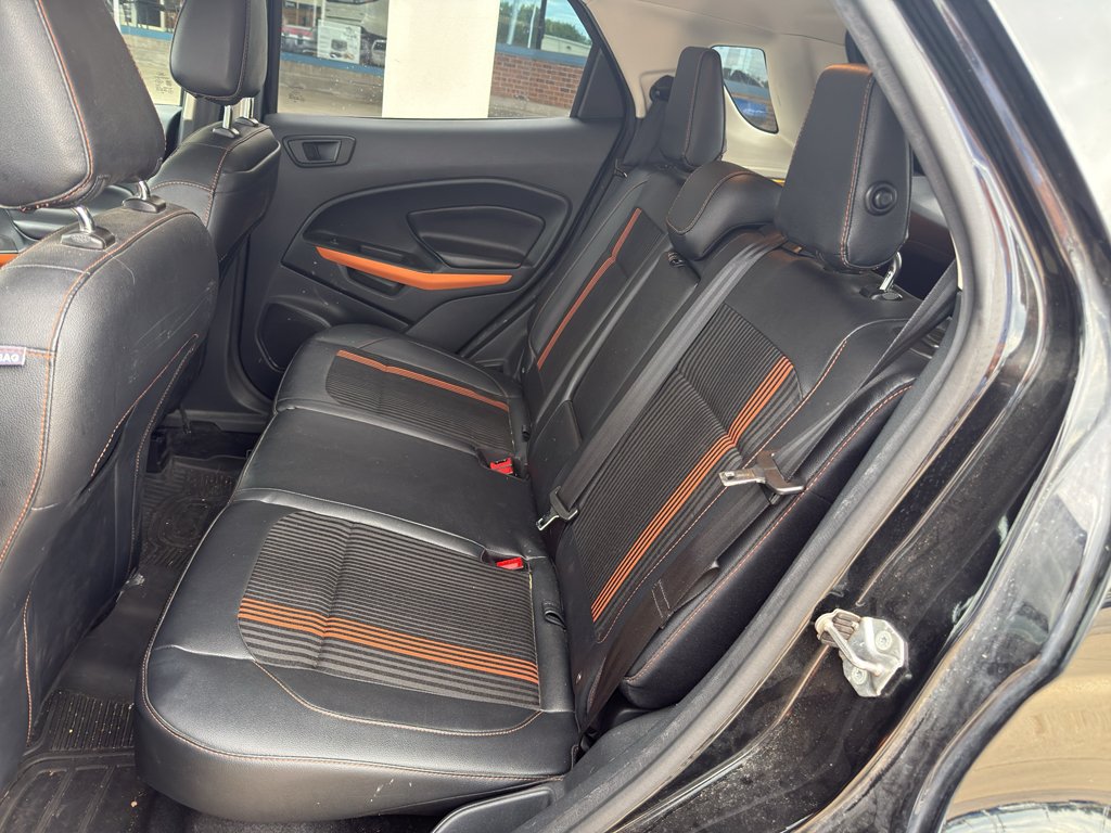 Used 2018 Shadow Black Ford SES image 12