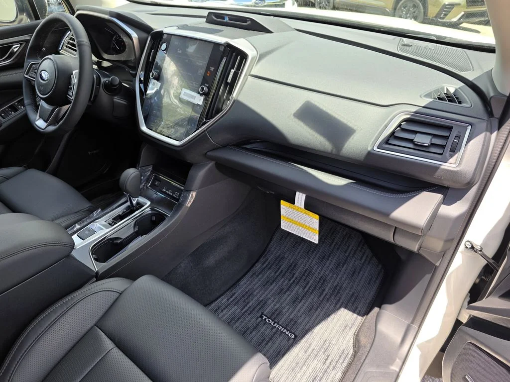 New 2026 CRYSTAL WHITE PEARL Subaru Touring 7-Passenger image 11
