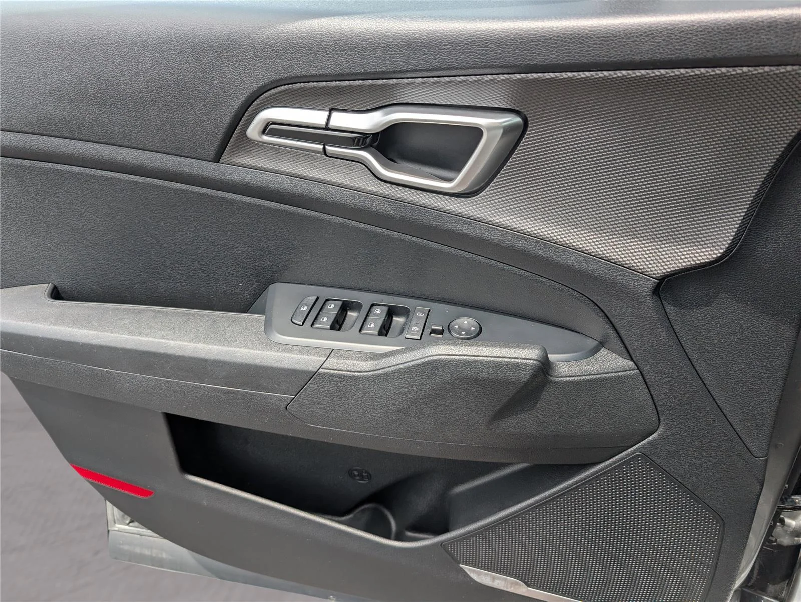 Used 2025 Steel Gray Kia LX image 14