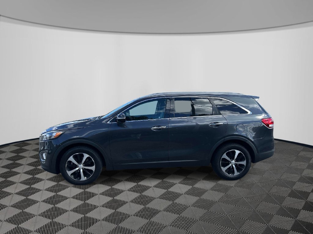 Used 2016 Gray Kia EX image 2