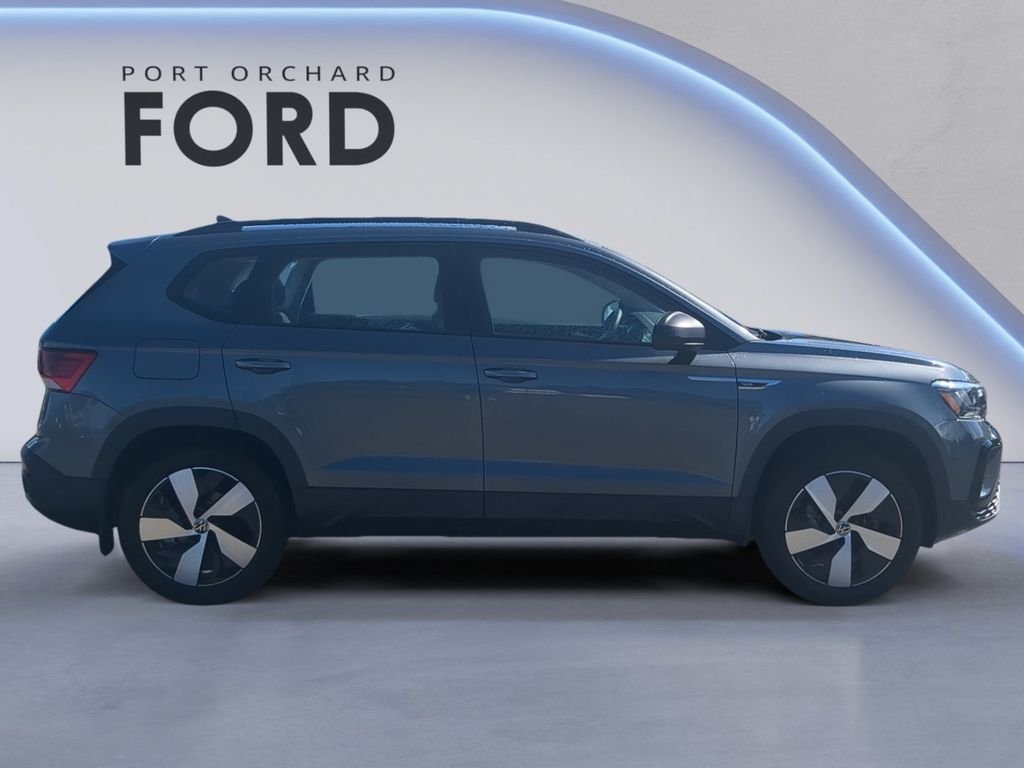 Used 2024 Platinum Gray Metallic Volkswagen 1.5T S image 7