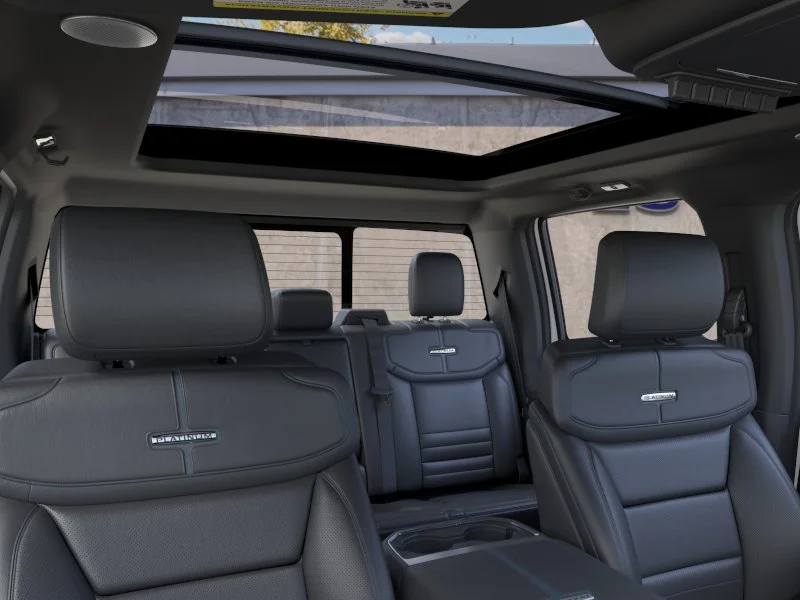 New 2026 Star White Metallic Tri-Coat Ford F-350® Platinum® image 52