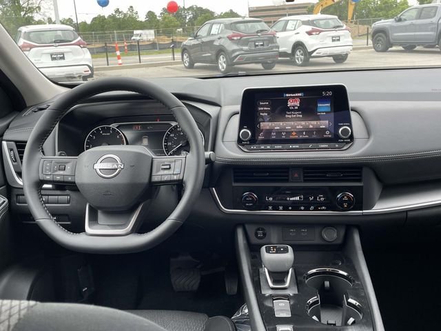 New 2026 Everest White Pearl TriCoat Nissan SV image 13
