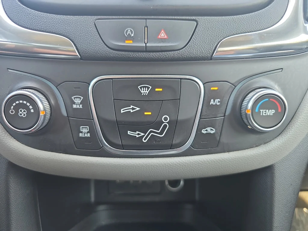 Used 2022 Gray Chevrolet LT image 16