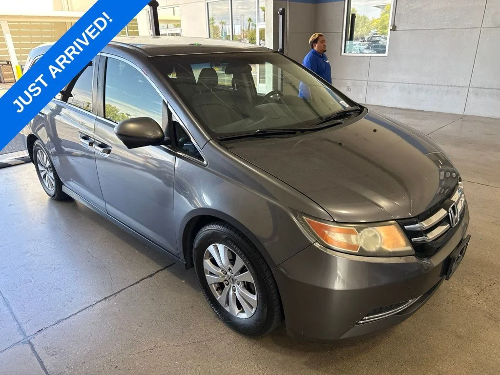 Used 2015 Modern Steel Metallic Honda EX image 2
