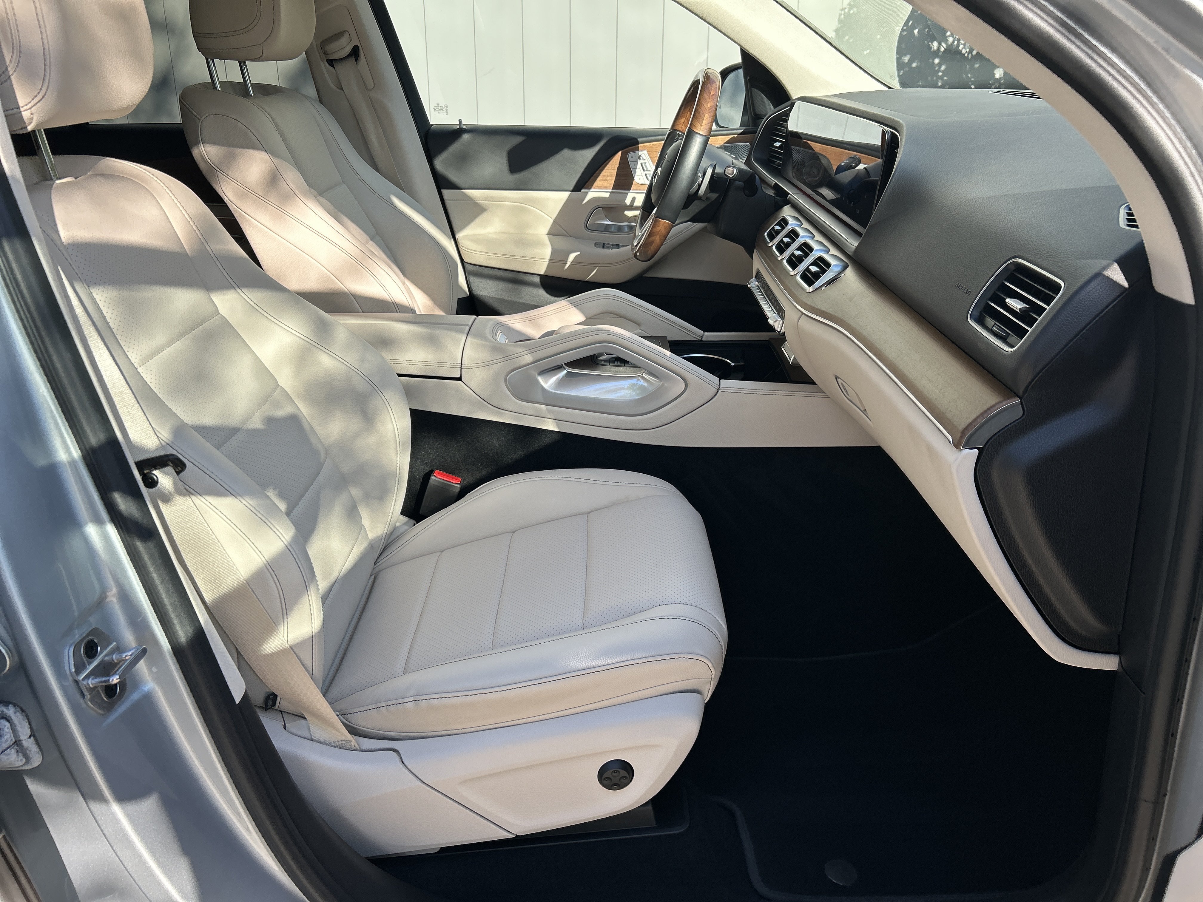 Certified Used 2022 Cirrus Silver Metallic Mercedes-Benz GLE 350 SUV image 49