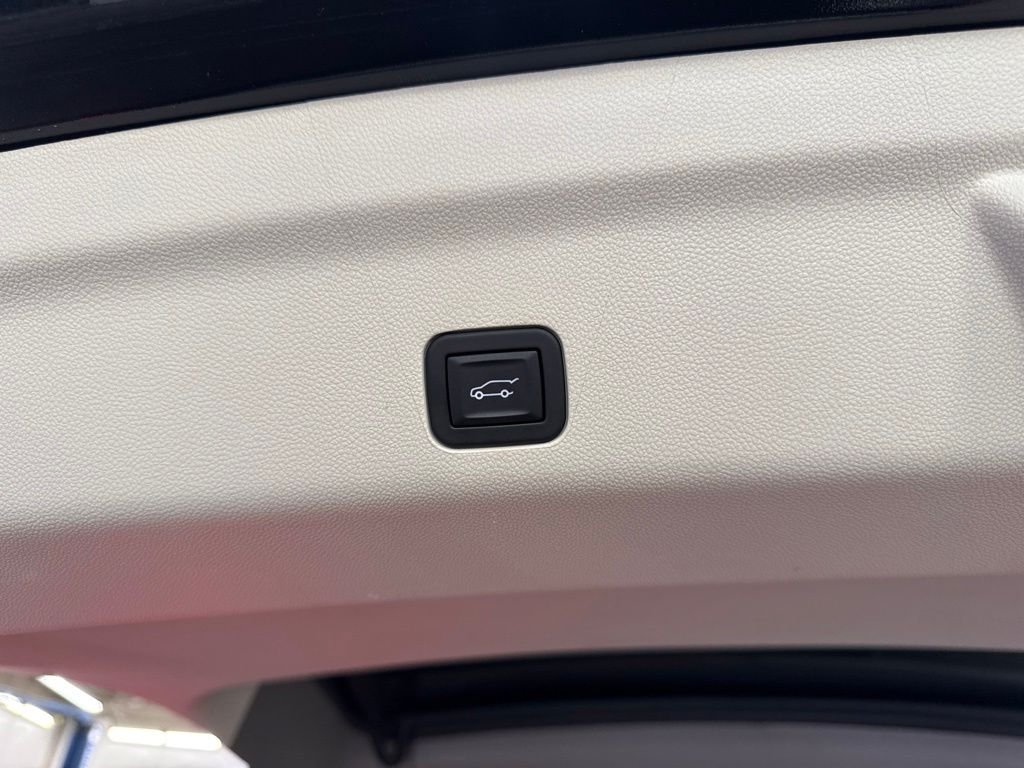 Used 2024 Black Cadillac Sport Platinum image 14