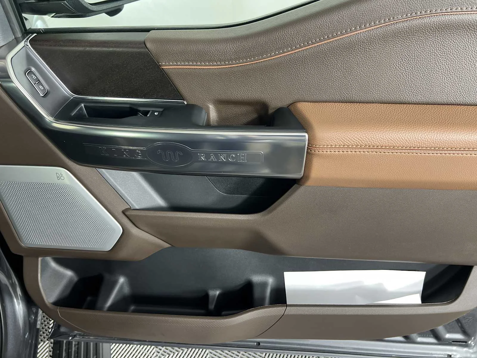 New 2026 Carbonized Gray/Marsh Gray Ford King Ranch image 14