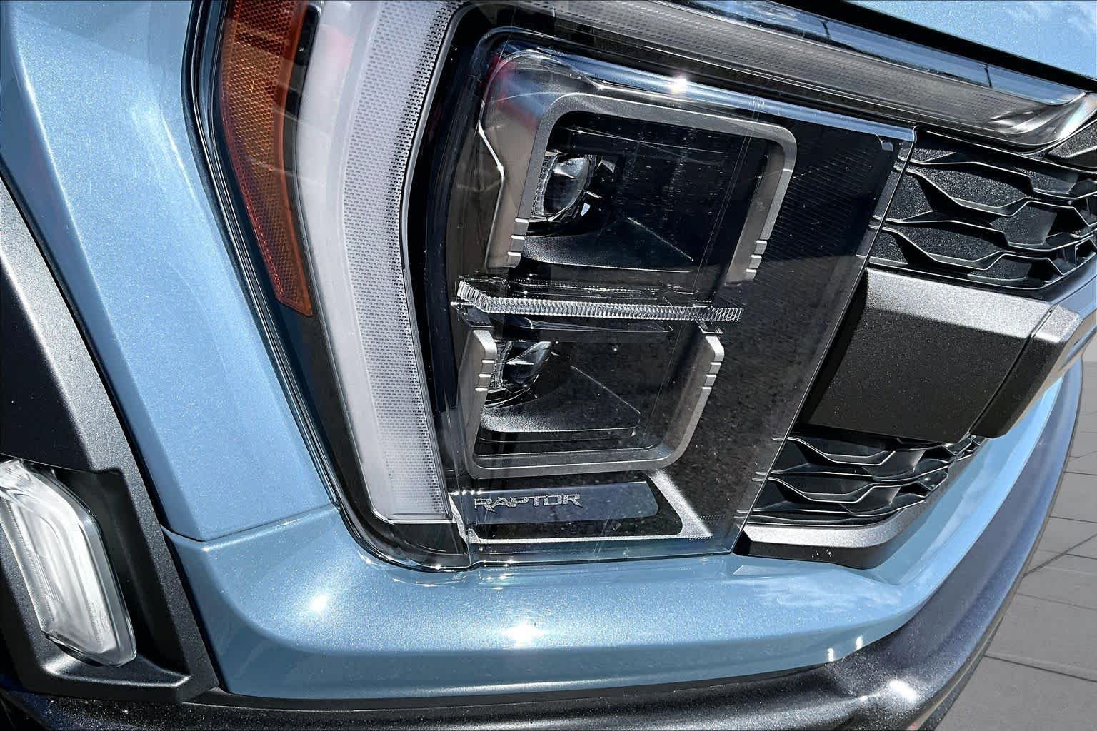 Used 2023 Azure Gray Metallic Tri-Coat Ford Raptor image 27