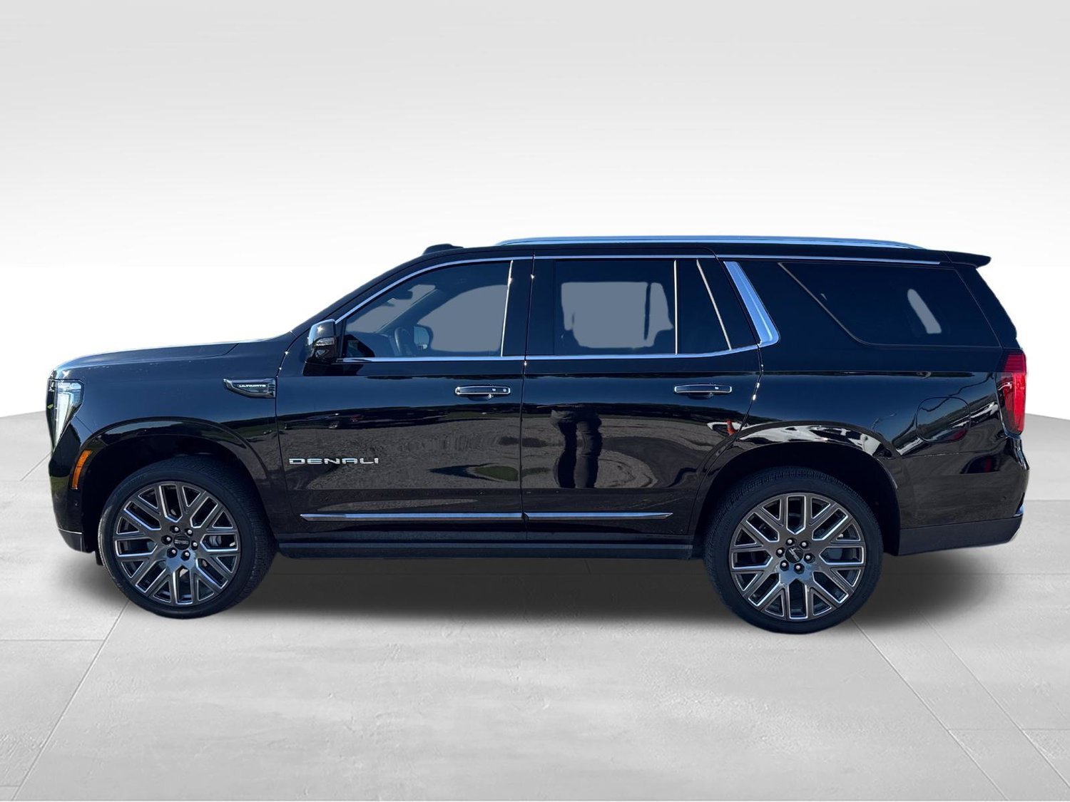 Used 2026 GMC Yukon Denali Ultimate with VIN 1GKS2EKL1TR167298 for sale in Kansas City