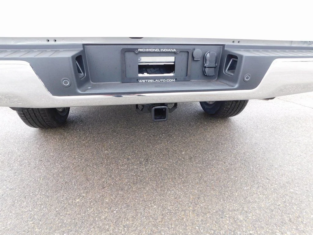 New 2026 Star White Metallic Tri-Coat Ford Lariat® image 5