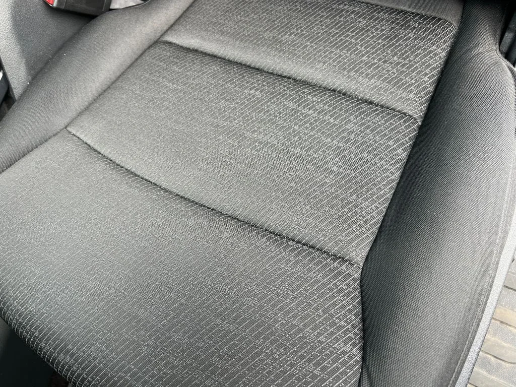 Used 2021 Silver Ford XLT image 12