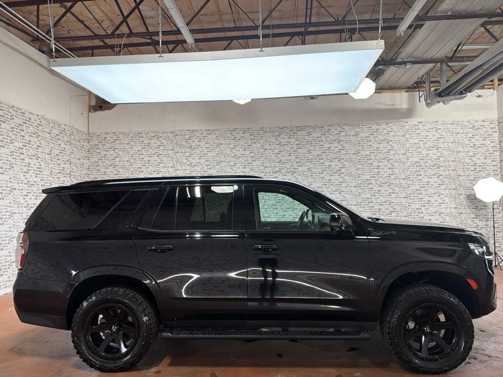 Used 2021 Black Chevrolet Z71 image 8