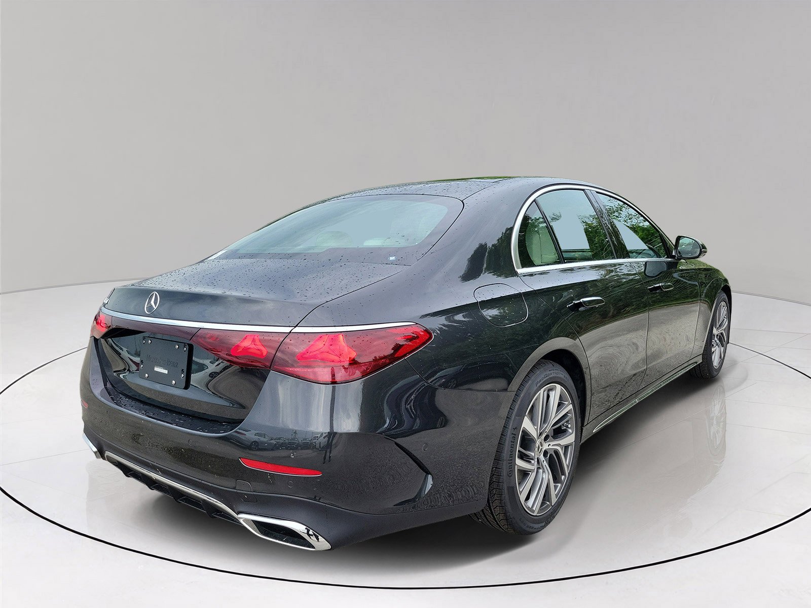 New 2026 Graphite Grey Metallic Mercedes-Benz E 350 image 40