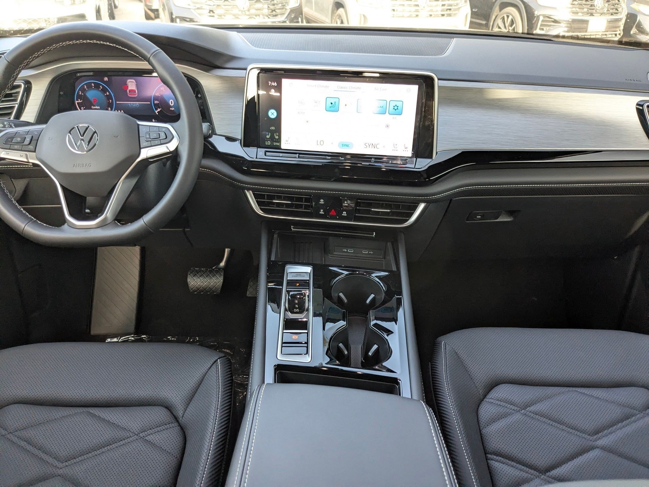 New 2026 SILVER MIST Volkswagen 2.0T SE w/Technology image 16