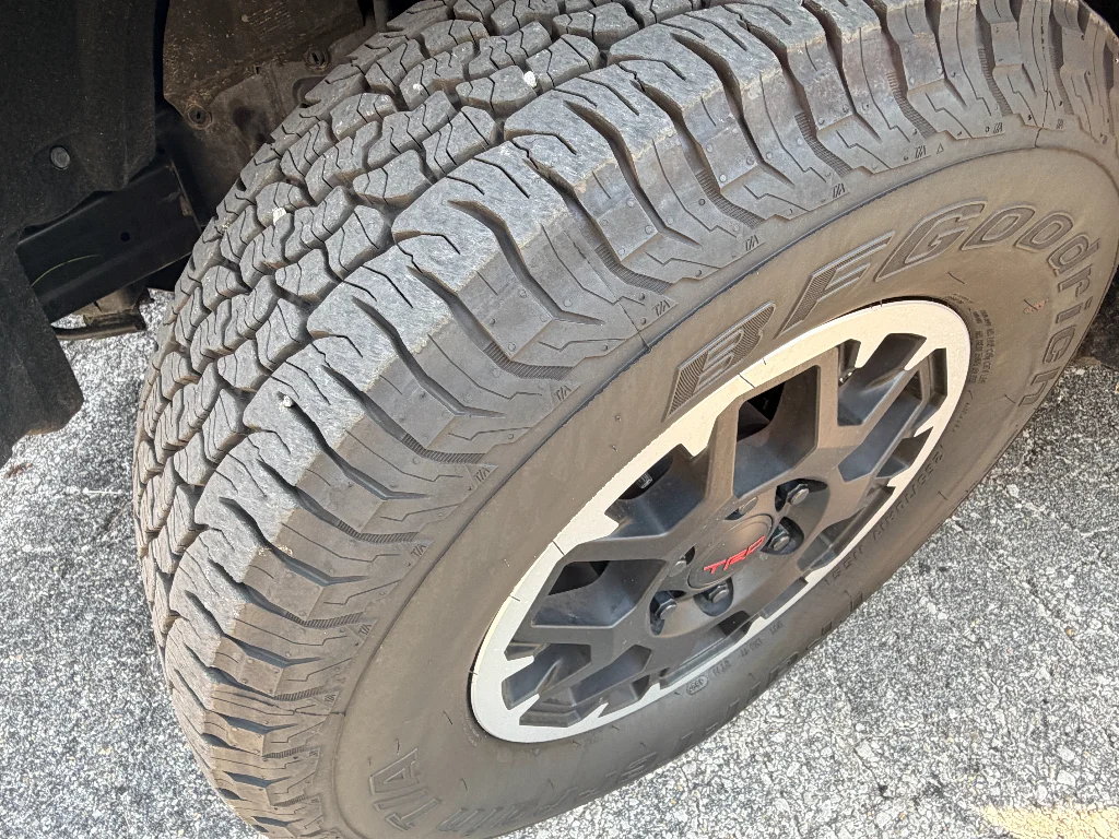 Used 2026 Ice Cap Toyota SR5 image 34