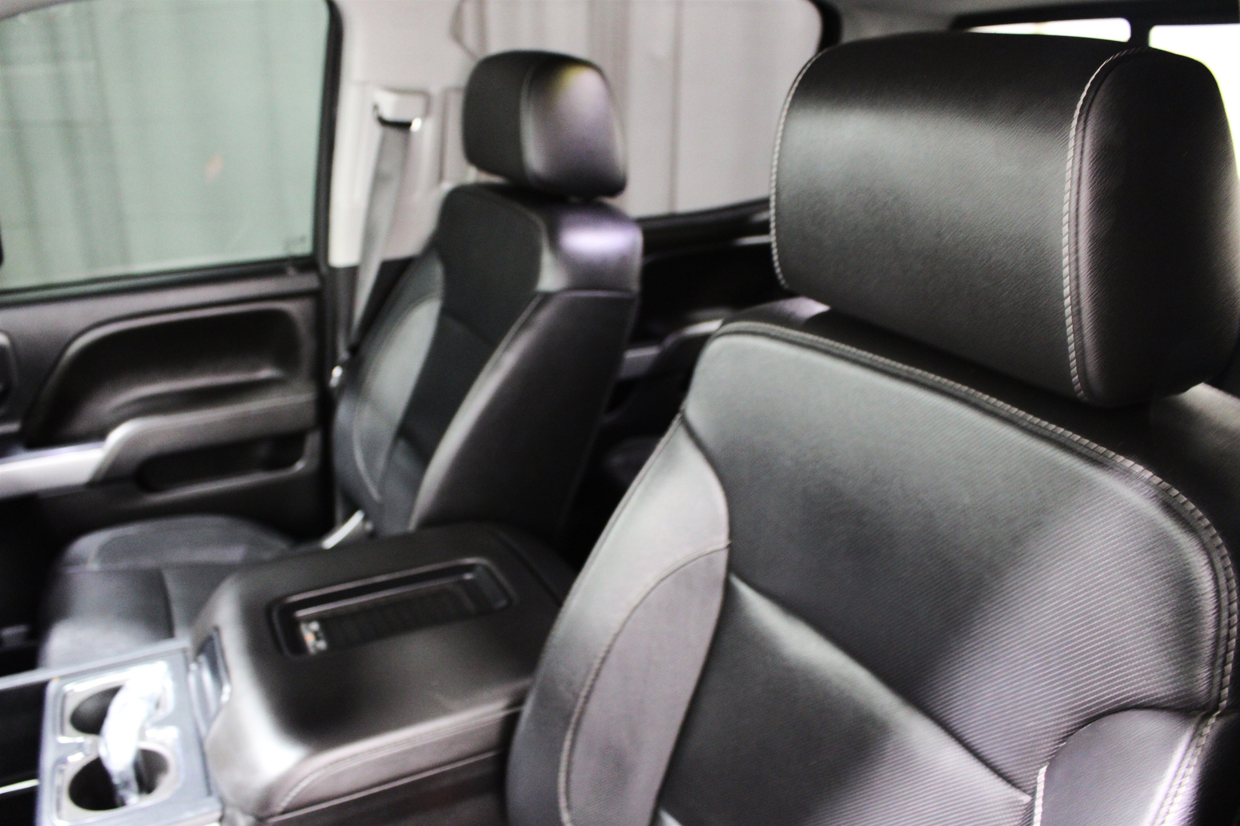 Used 2017 Black Chevrolet LTZ image 4