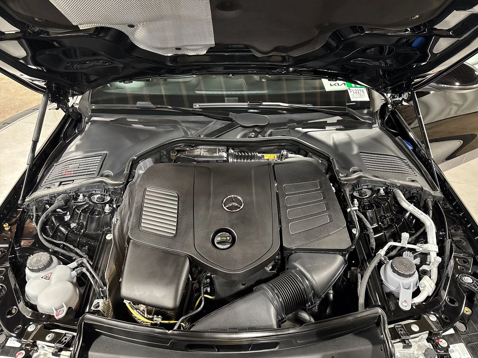 2025 Mercedes-Benz C-Class Sedan C 300 - Photo 23