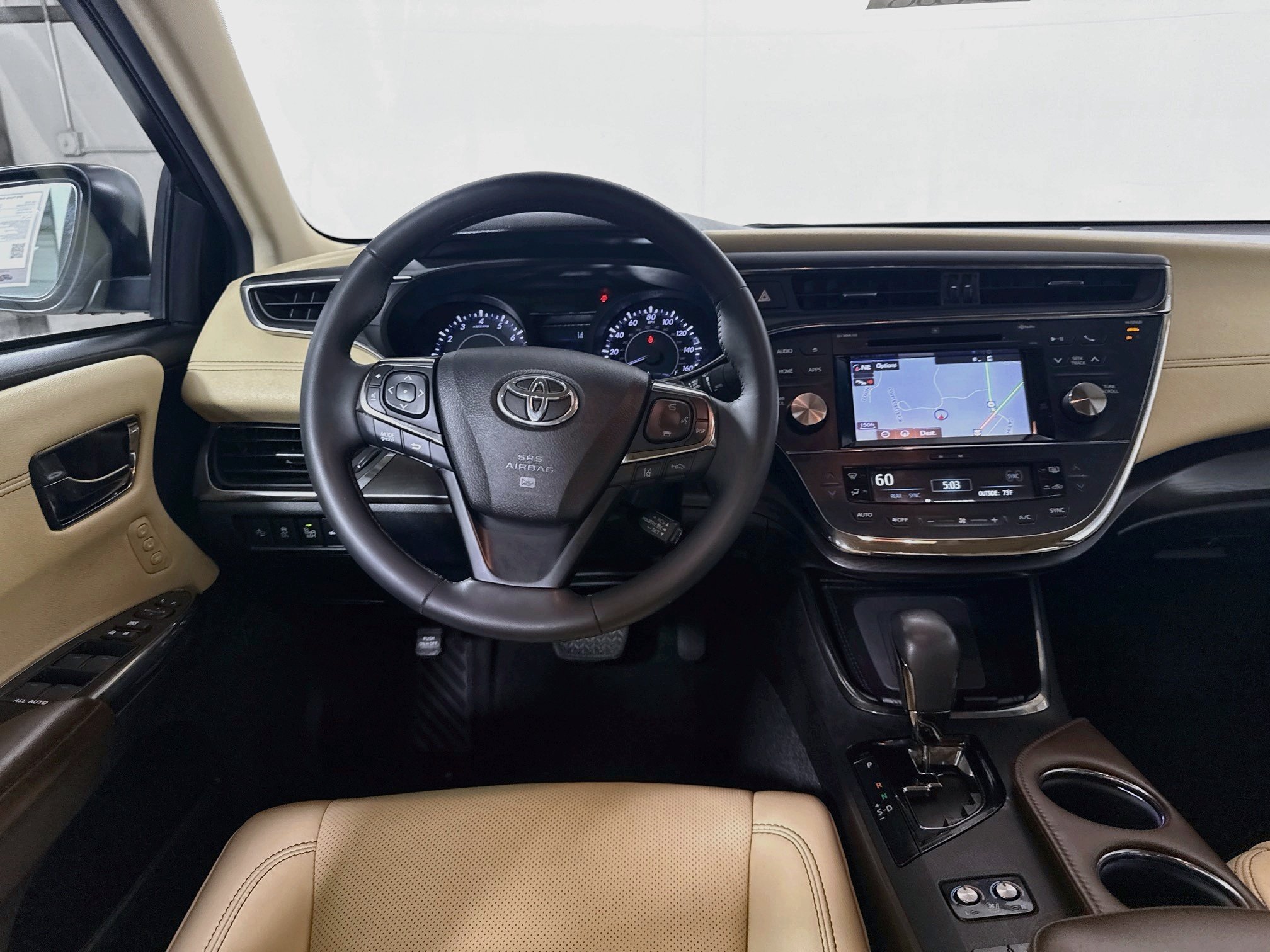 Used 2016 Blizzard Pearl Toyota Limited image 23