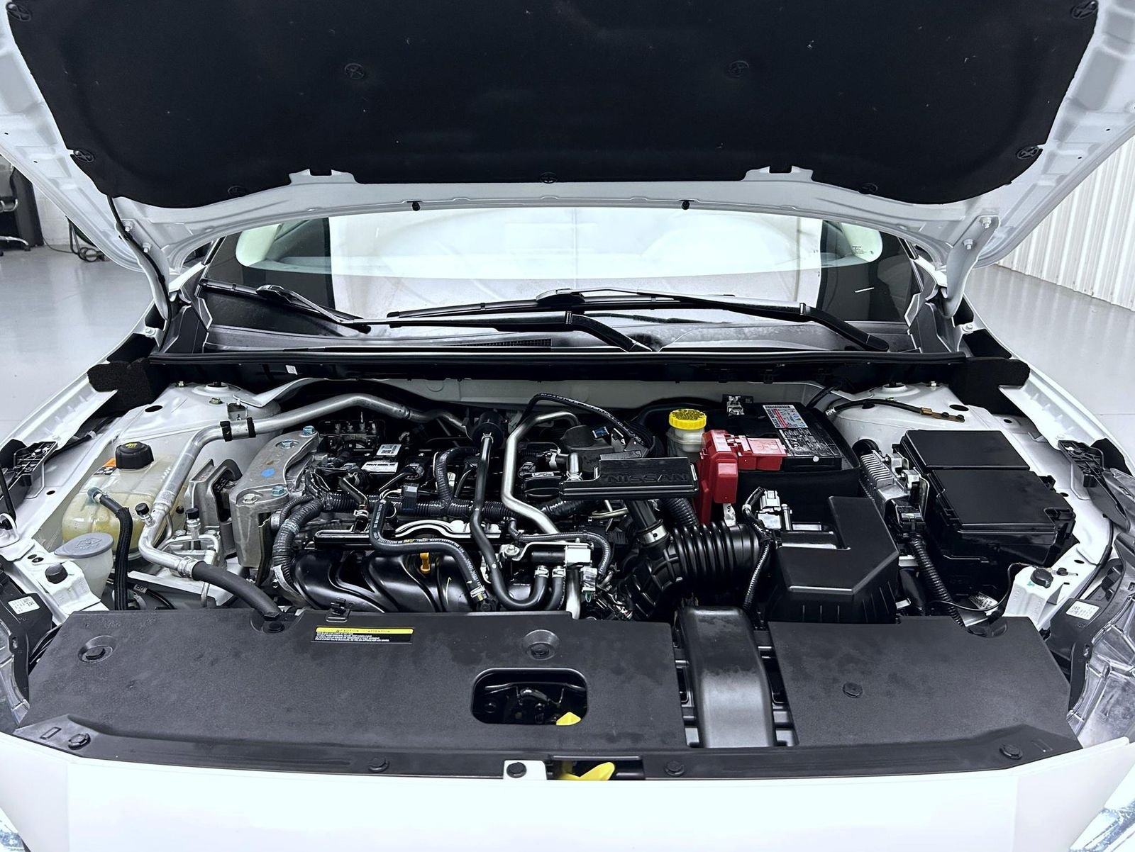Certified Used 2023 White Nissan SR image 24