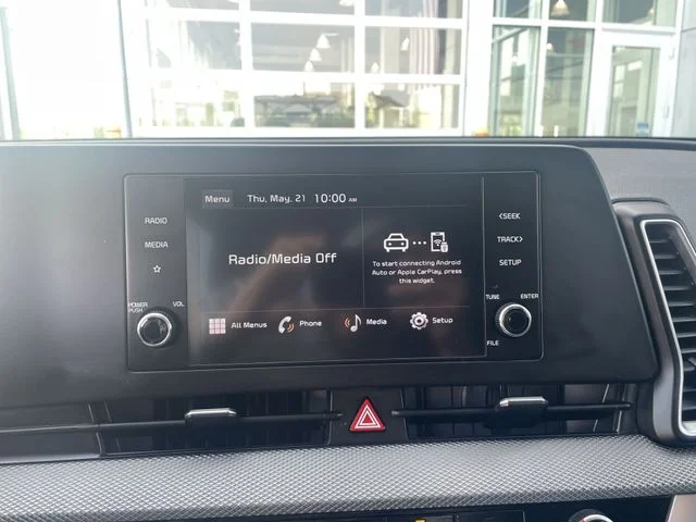 2025 Kia Sportage LX - Photo 22