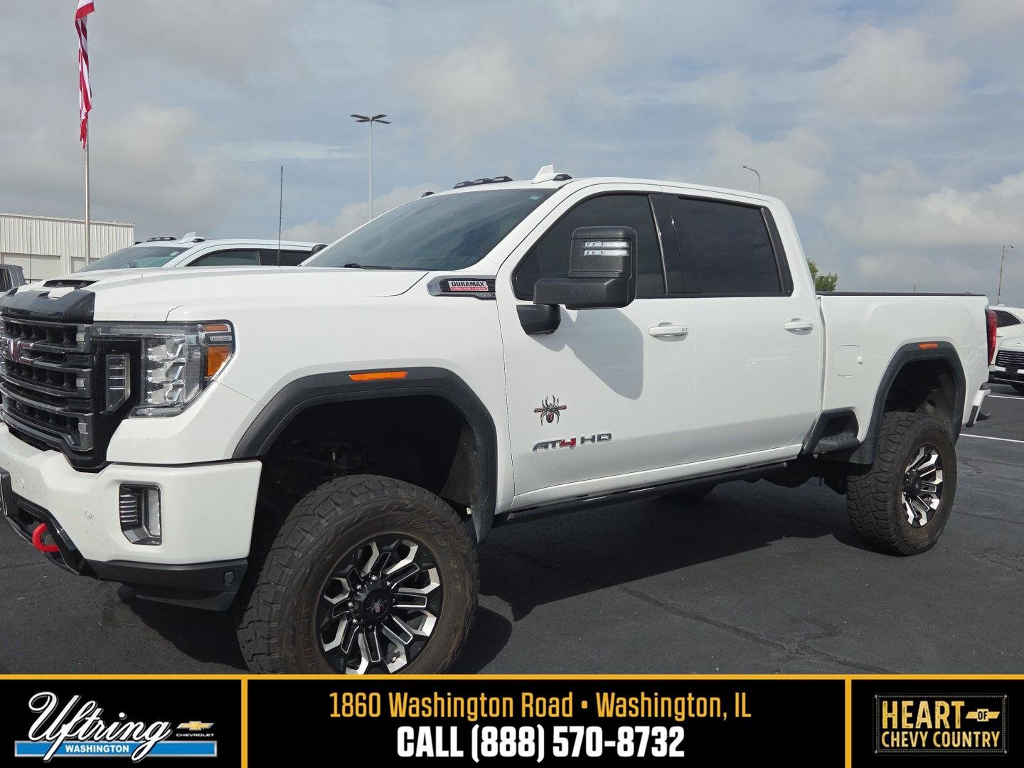 Used 2020 SUMMIT WHITE GMC AT4 image 1