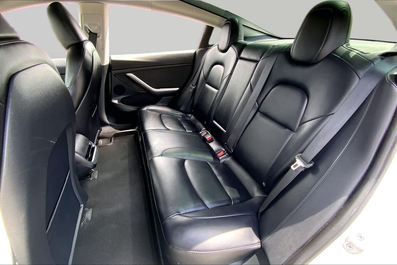 Used 2023 Pearl White Multi-Coat Tesla  image 19