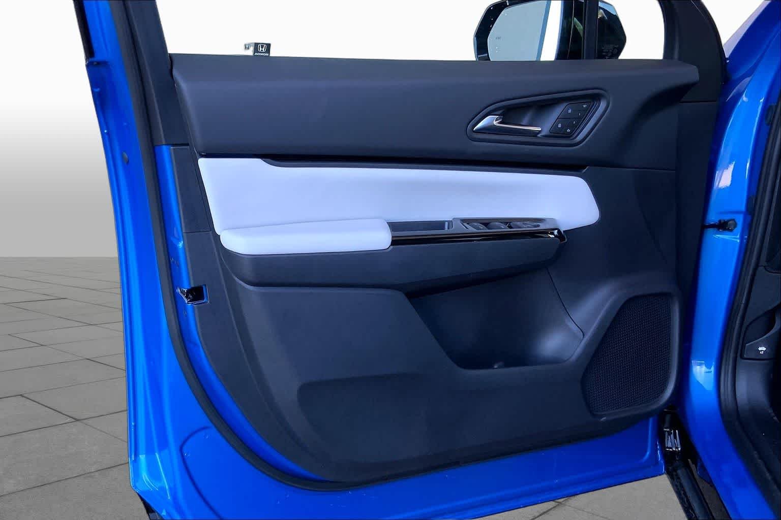 New 2026 Pacific Blue Metallic Honda AWD Touring image 10