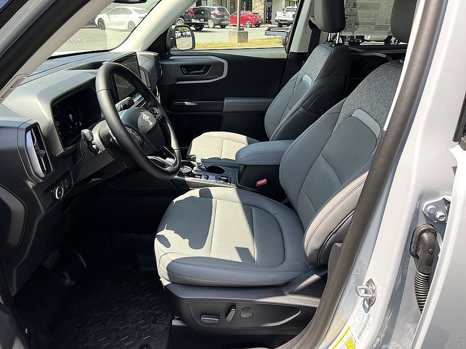 New 2026 Space White Metallic Ford Badlands® image 11