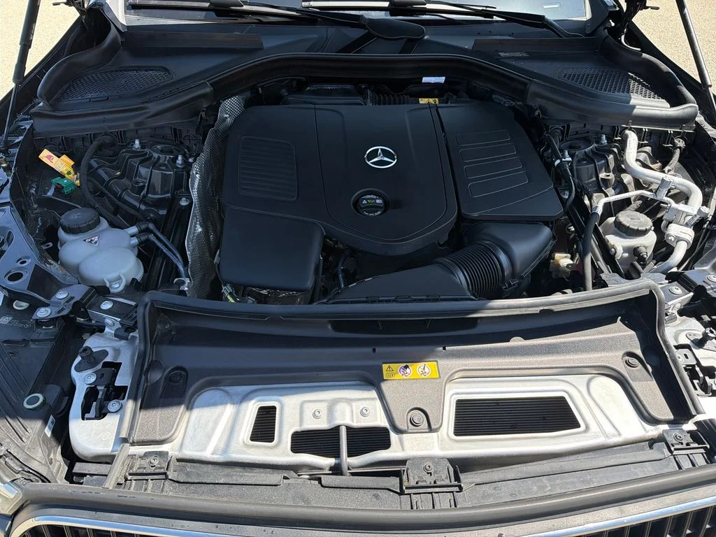 Used 2026 Gray Mercedes-Benz GLC 350e image 28