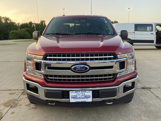 Used 2018 Ruby Red Metallic Ford XLT image 3