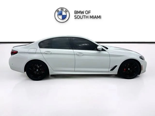 Used 2023 White BMW 540i image 6