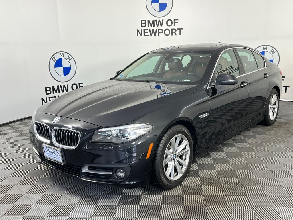 Used 2016 Black BMW 528i xDrive image 2