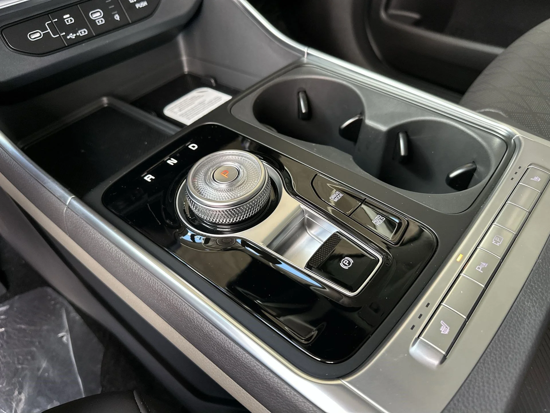 New 2026 Ivory Silver Kia EX image 20