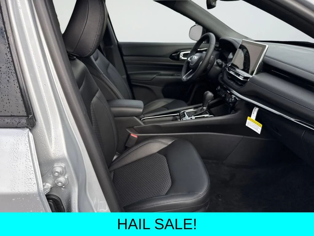 2025 Jeep Compass Latitude - Photo 19
