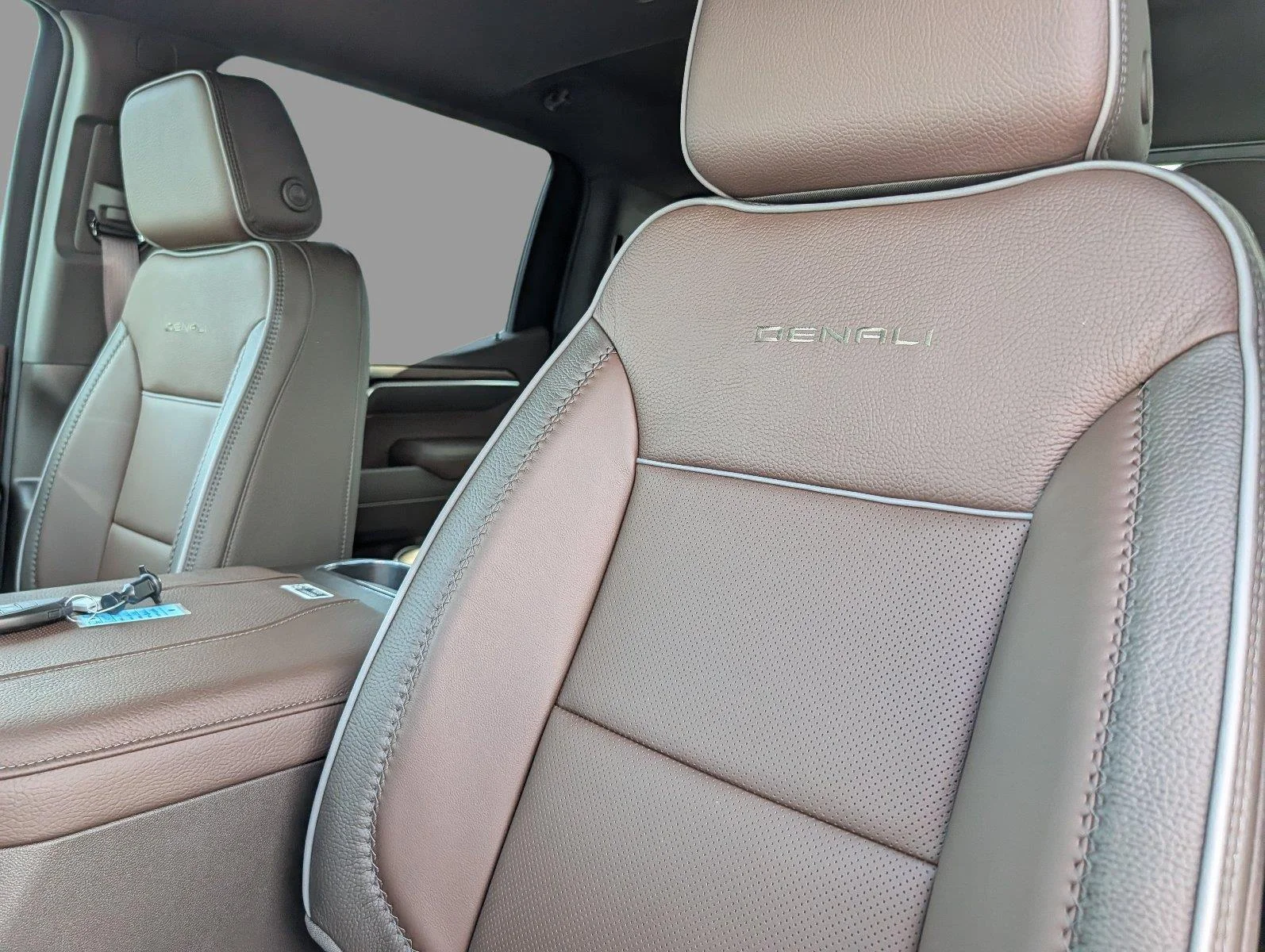 New 2026 Glacier White Tricoat GMC Denali image 13