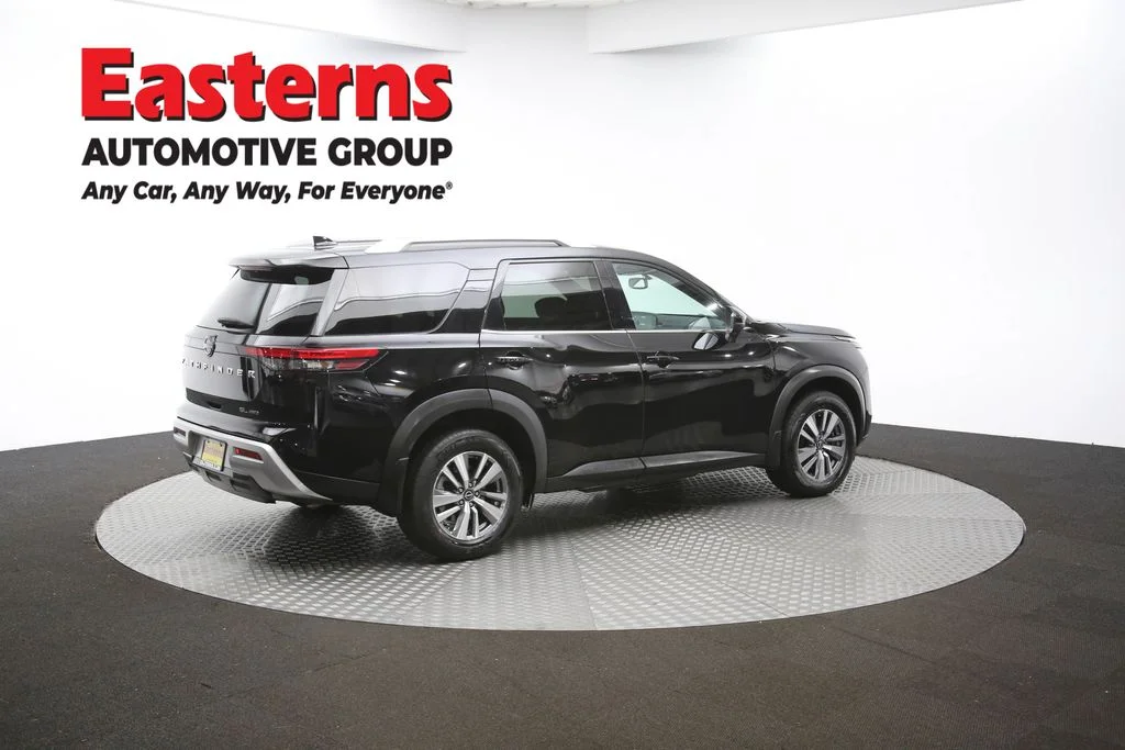Used 2022 Black Nissan SL image 44