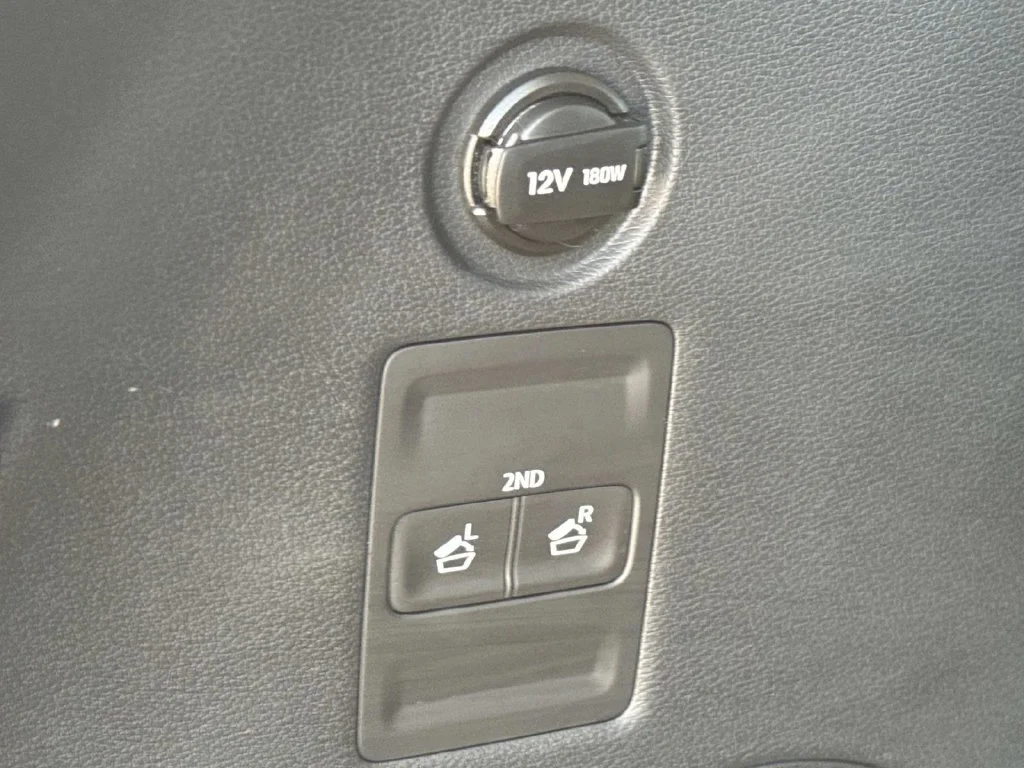 Used 2025 Gray Hyundai SEL image 16