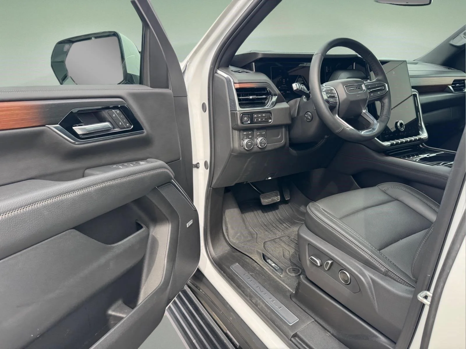 Used 2026 Summit White GMC Denali image 19
