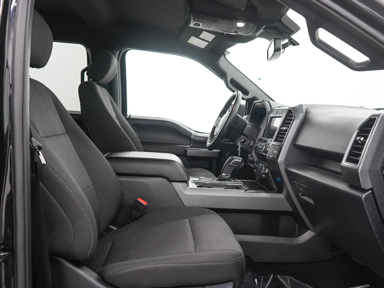 Used 2019  Ford xlt image 13