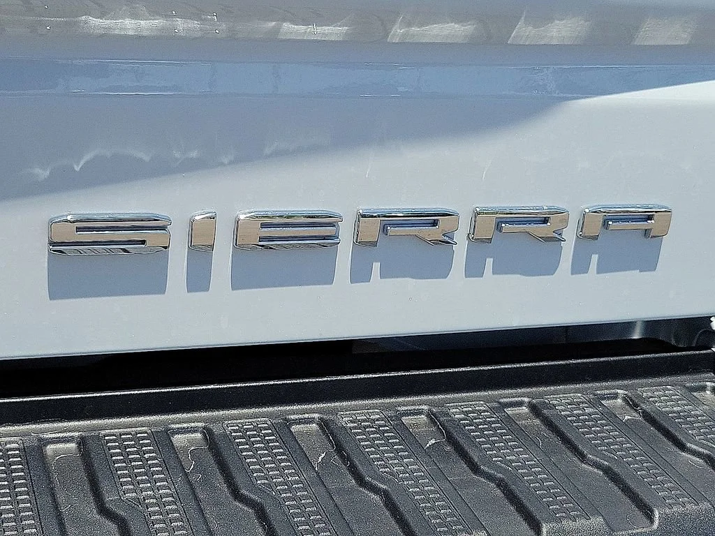 2026 GMC Sierra 1500 Denali - Photo 9